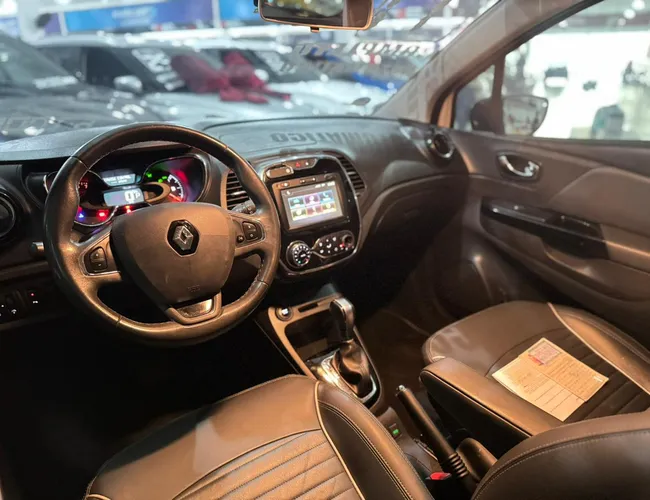 Imagem 7 – Captur 2017 2.0 16V Hi-Flex Intense Automático