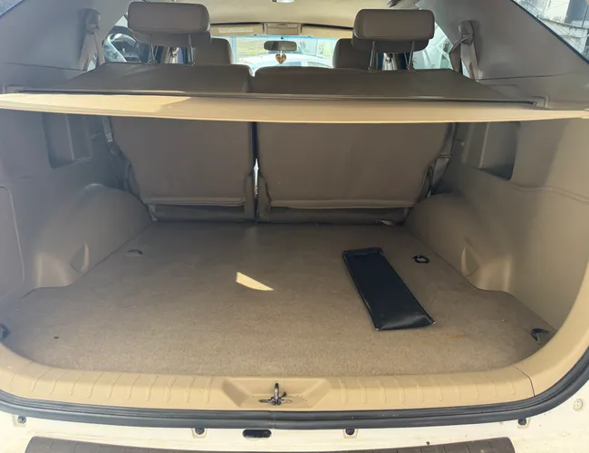 Imagem 9 – Hilux Sw4 2013 2.7 Sr 4X2 16V Flex 4P Automático