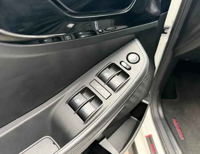 Imagem 13 – Fastback 2025 1.3 Turbo 270 Flex Abarth At6