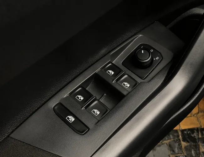 Imagem 8 – Nivus 2023 1.0 200 Tsi Total Flex Comfortline Automático