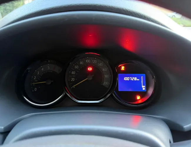 Imagem 14 – Sandero 2016 1.0 EXPRESSION 16V FLEX 4P MANUAL