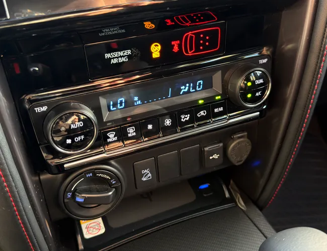 Imagem 14 – Hilux Sw4 2024 2.8 D-4D Turbo Diesel Gr-S 7L 4X4 Automático