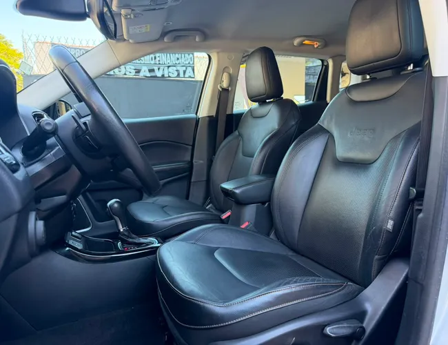 Imagem 14 – Compass 2018 2.0 16V Flex Limited Automático