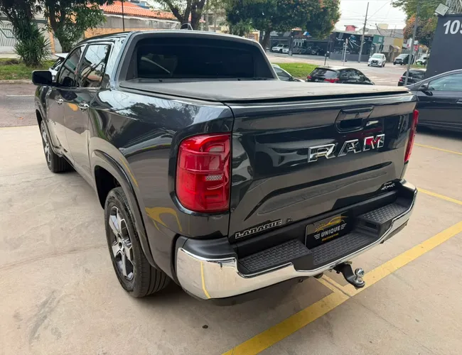 Imagem 8 – Rampage 2025 2.2 Turbo Diesel Laramie 4X4 Automático