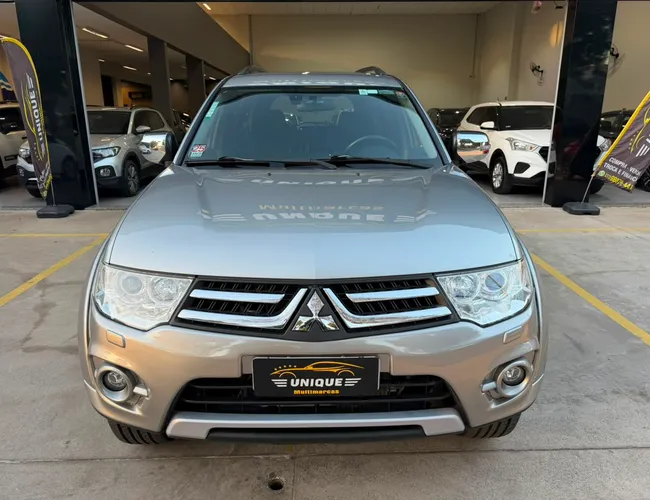 Imagem 4 – Pajero 2016 3.5 Hpe 4X4 7 Lugares V6 24V Flex 4P Automático