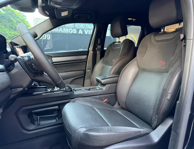 Imagem 15 – Rampage 2024 2.0 Hurricane 4 Turbo Gasolina R/T 4X4 Automático