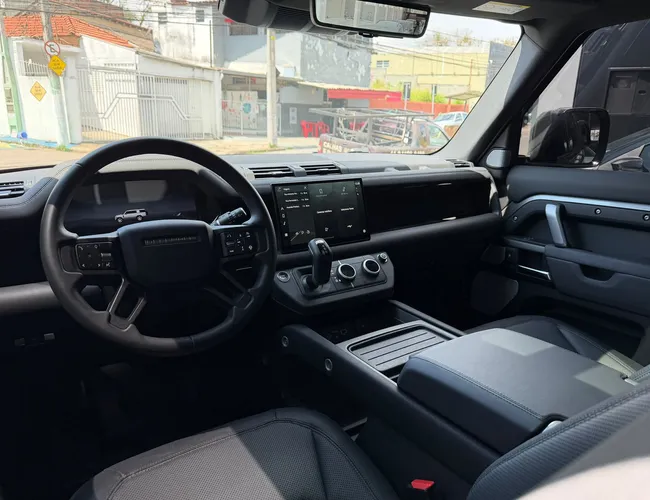 Imagem 5 – Defender 2024 3.0 D300 Turbo Diesel Mhev 130 Outbound Awd Automático
