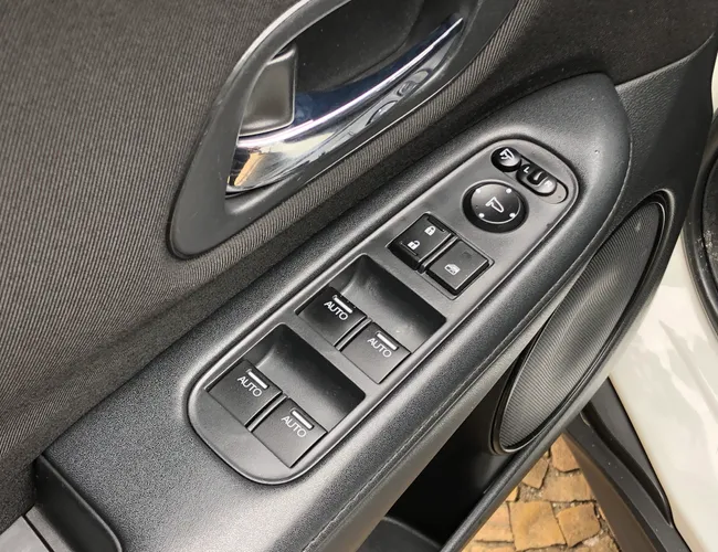 Imagem 8 – Hr-V 2016 1.8 16V Flex Exl 4P Automático