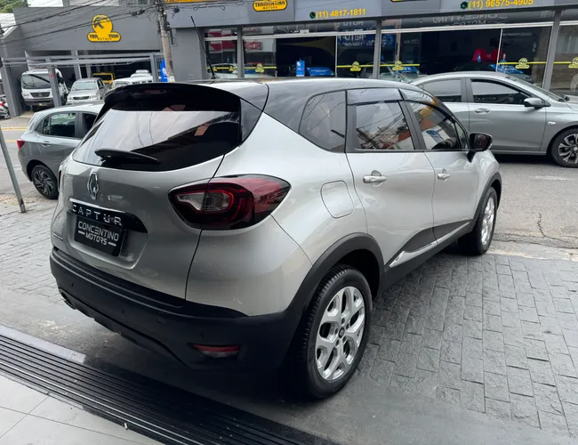 Imagem exterior do veículo Captur 2019 1.6 16V Sce Flex Life X-Tronic