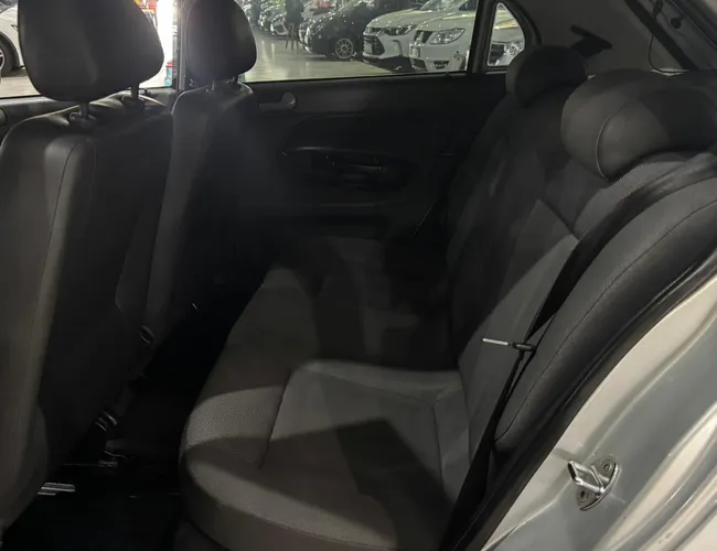 Imagem 10 – Gol 2010 1.0 Mi 8V Flex 4P Manual G.Iv