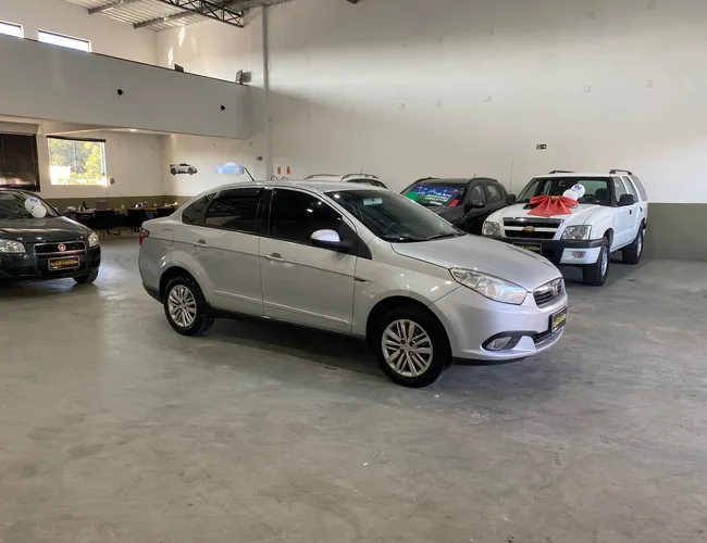 Imagem 5 – Siena 2013 1.4 Mpi Attractive 8V Flex 4P Manual