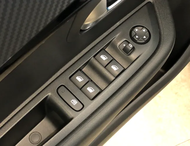 Imagem 8 – 208 2024 1.0 Firefly Flex Style Manual
