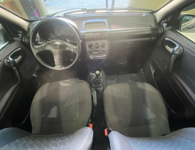 Imagem 11 – Corsa 2008 1.0 Mpfi Classic Sedan Life 8V Flex 4P Manual