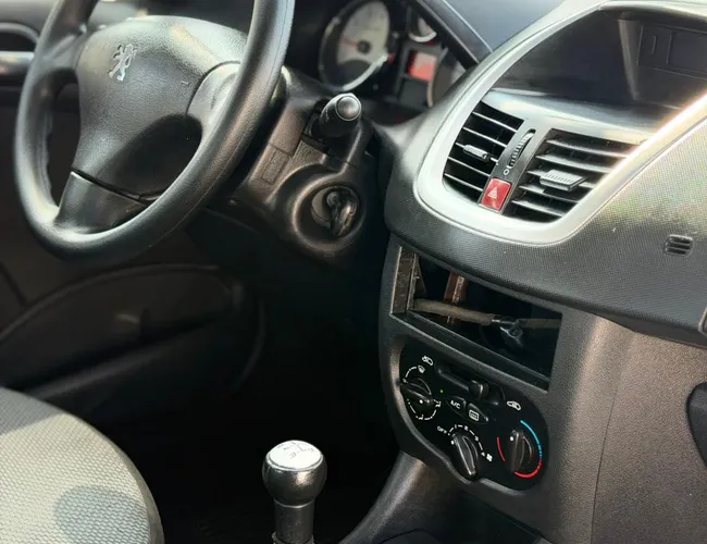 Imagem 19 – 207 2013 1.4 Xr Sport 8V Flex 4P Manual