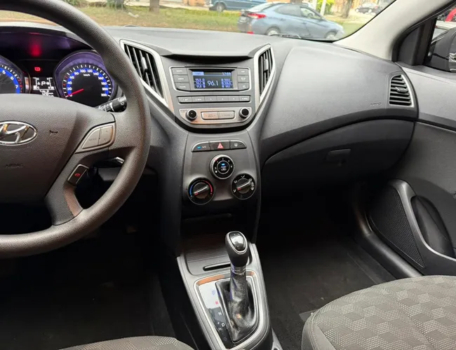 Imagem 13 – Hb20 2017 1.6 Comfort Plus 16V Flex 4P Automático