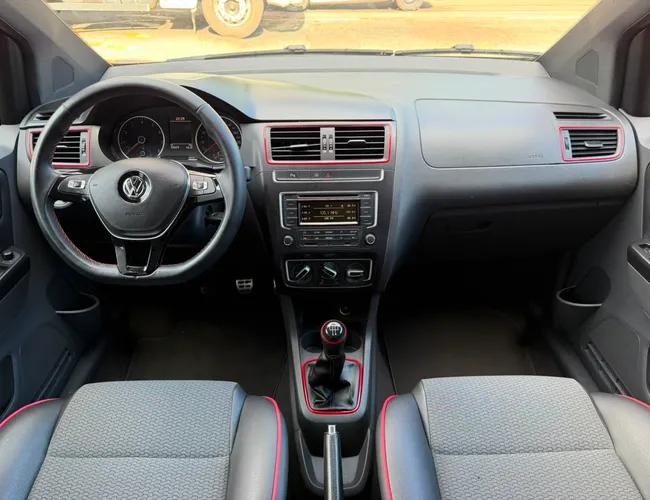 Imagem 11 – Fox 2016 1.6 Mi Rock In Rio 8V Flex 4P Manual