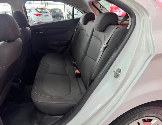 Imagem 12 – Onix 2013 1.0 Mpfi Lt 8V Flex 4P Manual