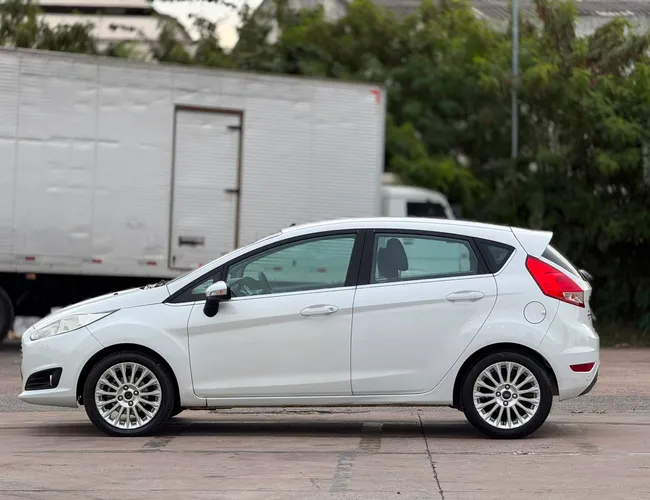 Imagem 9 – Fiesta 2014 1.6 Titanium Hatch 16V Flex 4P Automático
