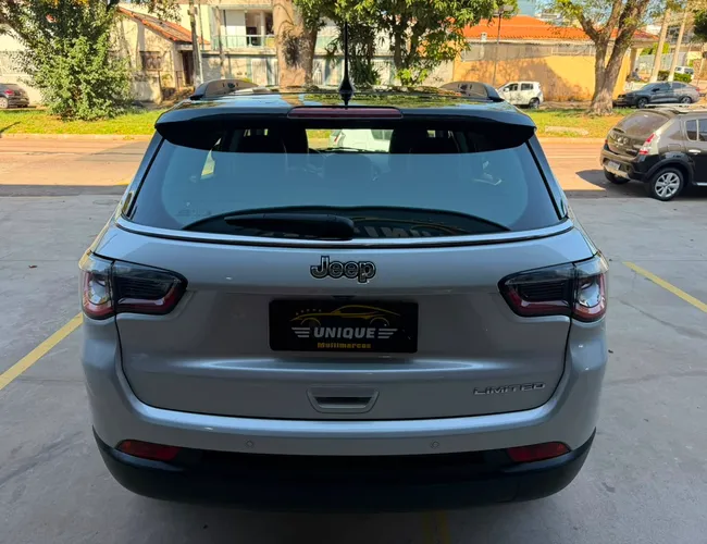 Imagem 7 – Compass 2018 2.0 16V Flex Limited Automático