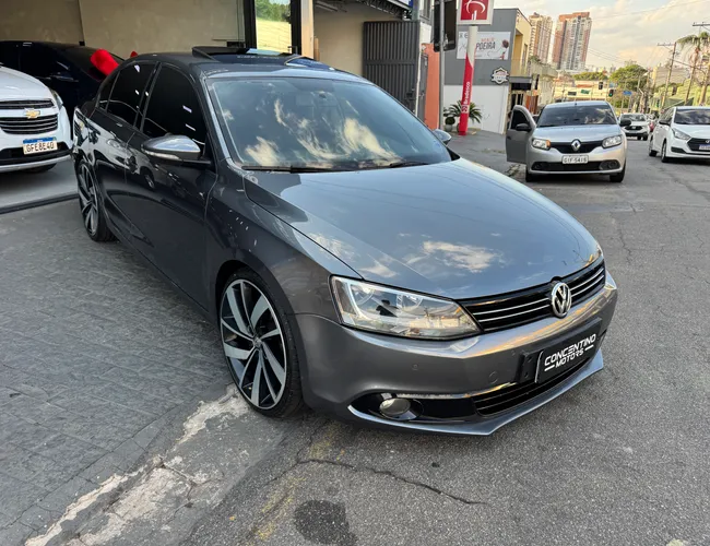 Imagem exterior do veículo Jetta 2011 2.0 Comfortline Flex 4P Tiptronic