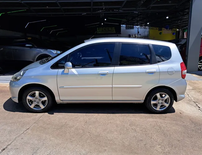 Imagem 5 – Fit 2008 1.4 Lx 8V Gasolina 4P Automático