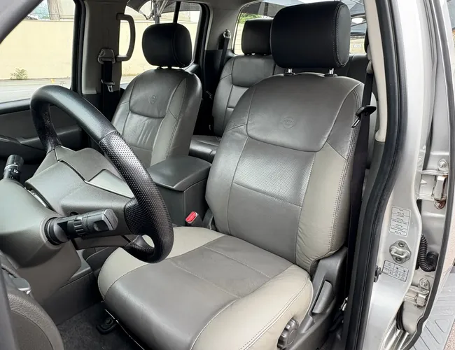 Imagem 10 – Frontier 2014 2.5 Sv Attack 4X4 Cd Turbo Eletronic Diesel 4P Manual