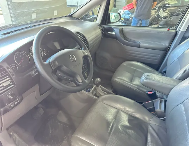 Imagem 8 – Zafira 2005 2.0 Mpfi Elite 8V Flex 4P Automático
