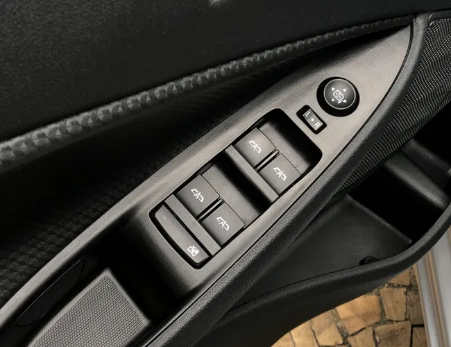 Imagem 8 – Onix 2023 1.0 Turbo Flex Ltz Manual