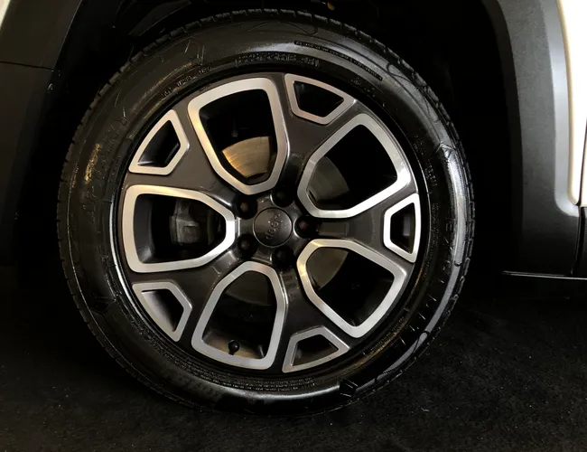 Imagem 5 – Renegade 2018 1.8 16V Flex Longitude 4P Automático