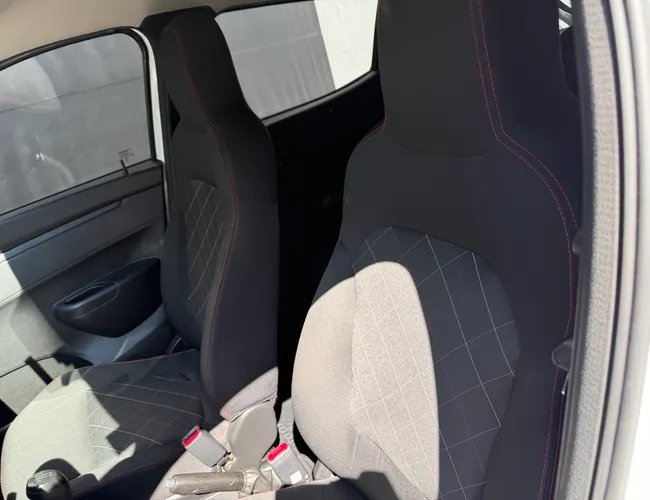 Imagem 9 – Kwid 2023 1.0 12V Sce Flex Zen Manual