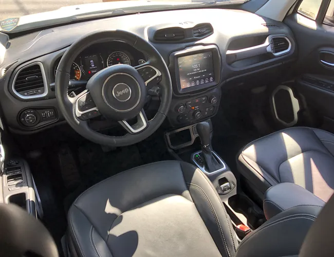 Imagem 9 – Renegade 2021 1.8 16V Flex Longitude 4P Automático