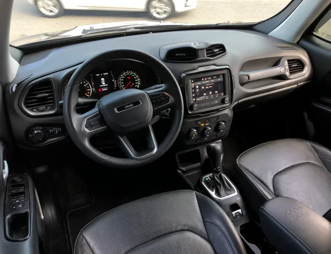 Imagem 9 – Renegade 2024 1.3 T270 Turbo Flex Sport At6