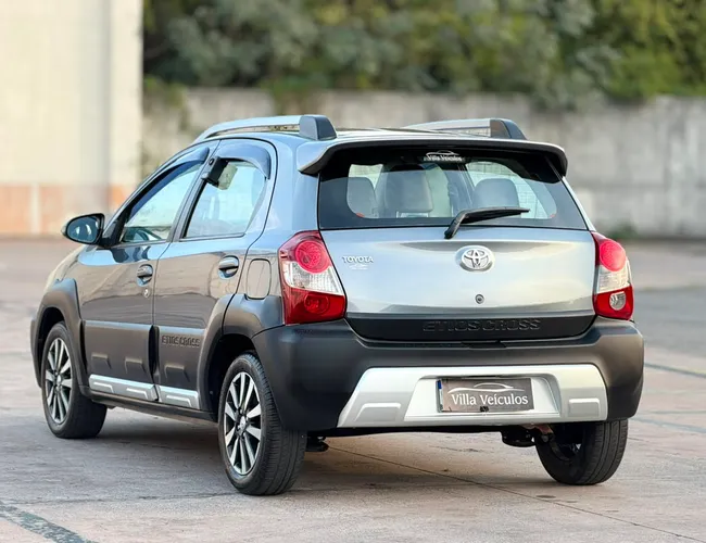 Imagem 9 – Etios Cross 2015 1.5 16V Flex 4P Manual