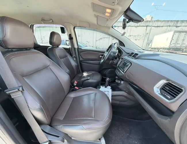 Imagem 16 – Spin 2022 1.8 Premier 8V Flex 4P Automático