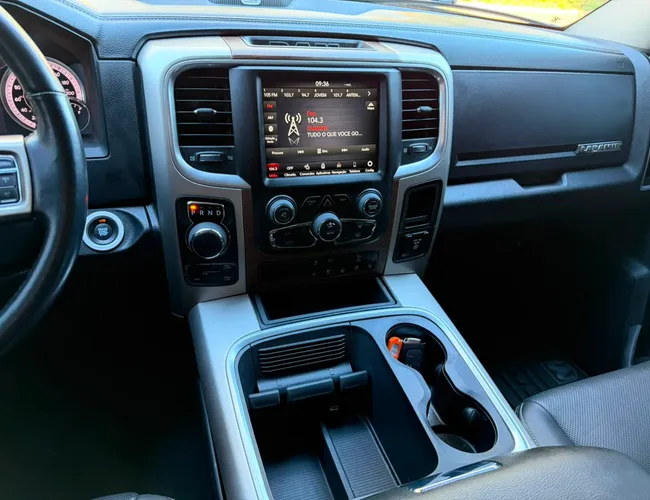 Imagem 13 – Classic 2022 5.7 V8 Gasolina Laramie Night Edition Cd 4X4 Automático