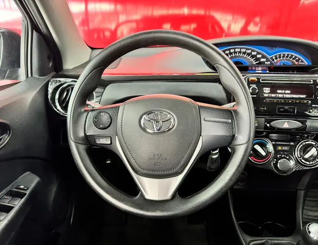 Imagem 6 – Etios 2015 1.5 Xs 16V Flex 4P Manual