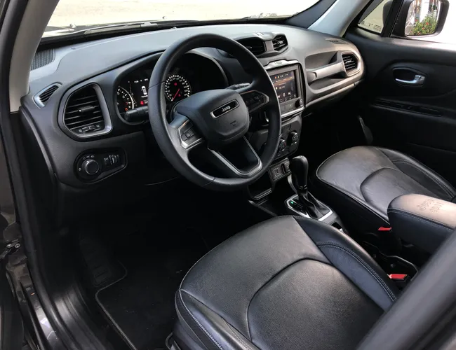 Imagem 6 – Renegade 2024 1.3 T270 Turbo Flex Sport At6