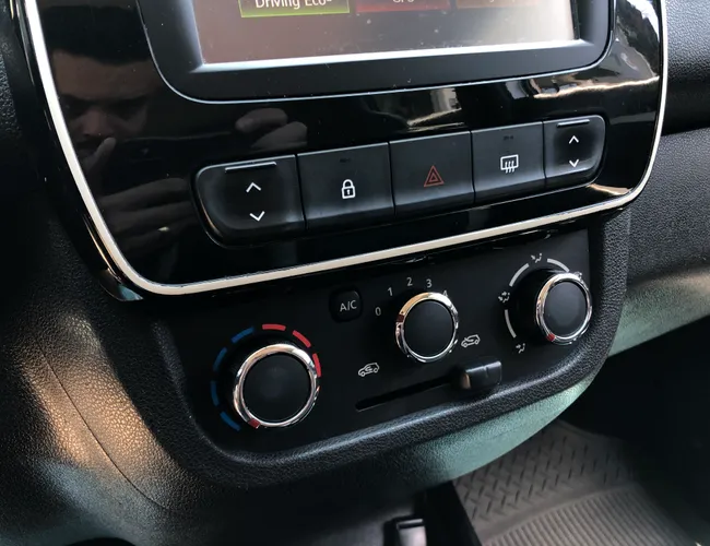 Imagem 11 – Kwid 2019 1.0 12V Sce Flex Intense Manual