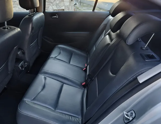 Imagem 9 – 408 2017 1.6 Griffe 16V Turbo Flex 4P Automático