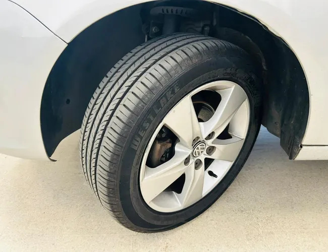 Imagem 14 – Polo Sedan 2014 1.6 Mi Comfortline 8V Flex 4P Automatizado