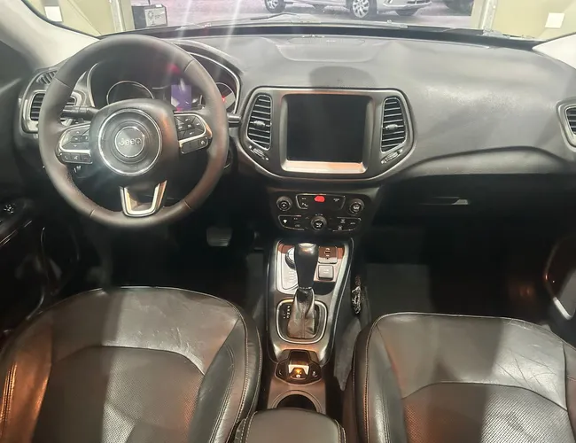 Imagem 10 – Compass 2018 2.0 16V Diesel Longitude 4X4 Automático