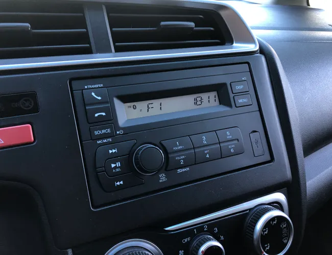 Imagem 12 – Fit 2017 1.5 Lx 16V Flex 4P Automático