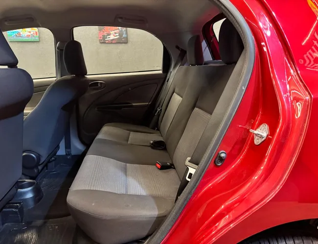 Imagem 10 – Etios 2013 1.3 Xs 16V Flex 4P Manual