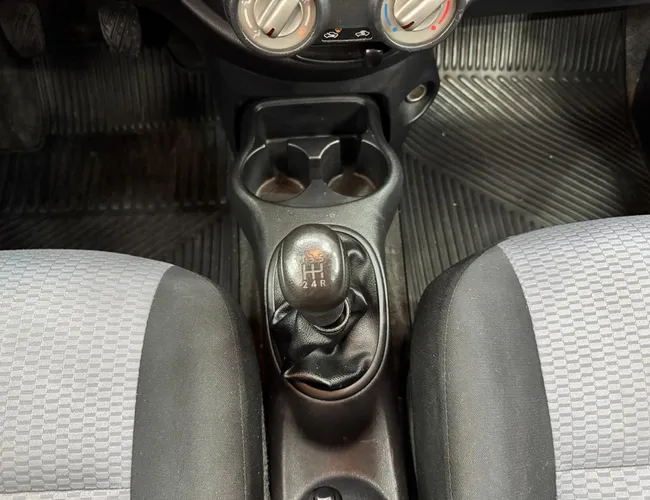 Imagem 9 – March 2014 1.6 Sv 16V Flex 4P Manual
