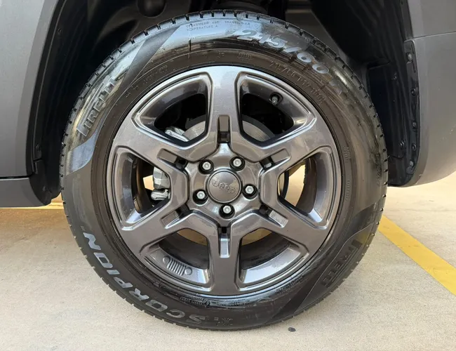 Imagem 9 – Renegade 2025 1.3 T270 Turbo Flex At6