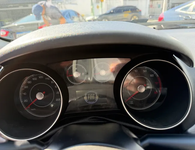 Imagem 7 – Punto 2017 1.4 Attractive 8V Flex 4P Manual