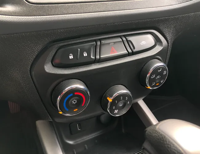 Imagem 13 – Onix 2019 1.4 Mpfi Activ 8V Flex 4P Automático