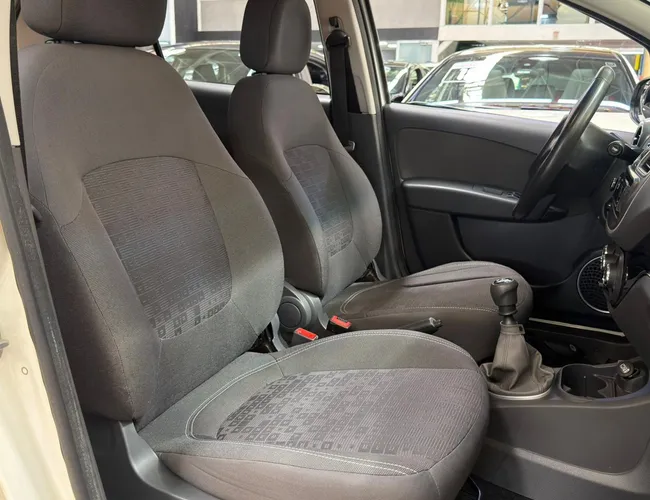 Imagem 14 – Palio 2017 1.0 Mpi Attractive 8V Flex 4P Manual