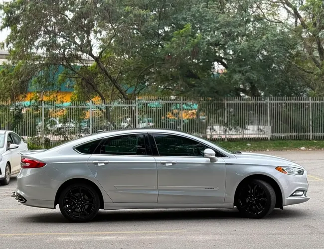 Imagem 5 – Fusion 2017 2.0 Sel 16V Gasolina 4P Automático