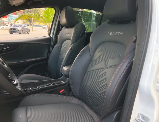 Imagem 7 – Fastback 2026 1.3 Turbo 270 Flex Abarth At6